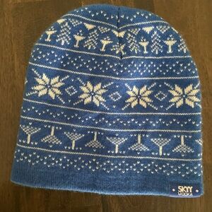 Skyy Vodka Beanie Winter Hat EUC blue and white
